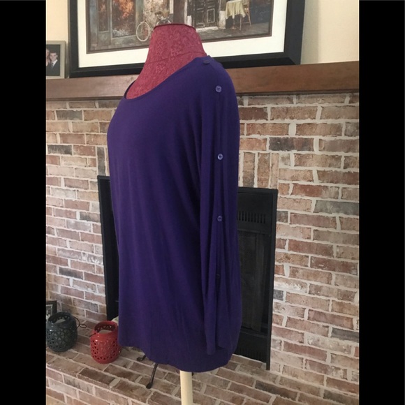 ✨Lightweight Purple Chico’s Top - Picture 1 of 4